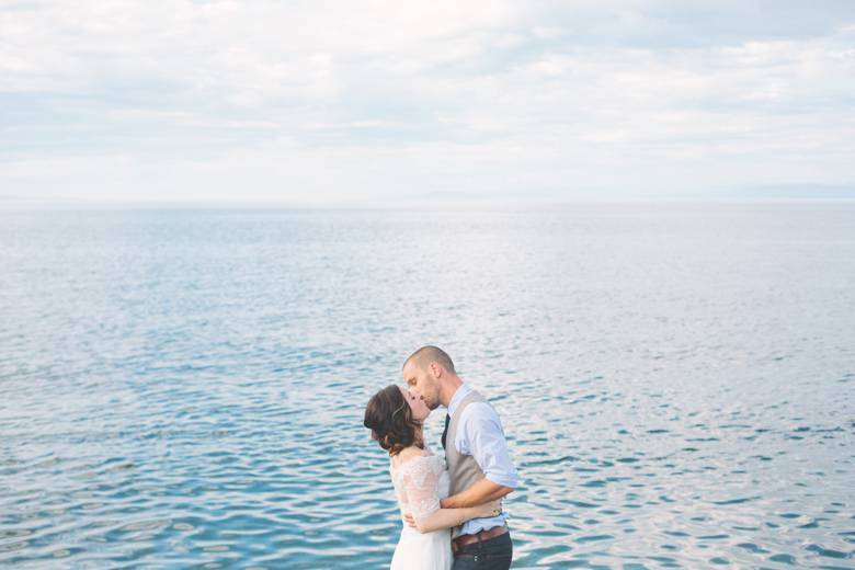 artistic_vancouver_island_wedding_photographer019