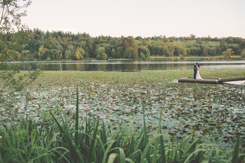 Candid Creative Vancouver Wedding Photographer-0004